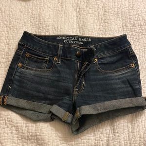 American Eagle Shorts Size 2 Dark Blue